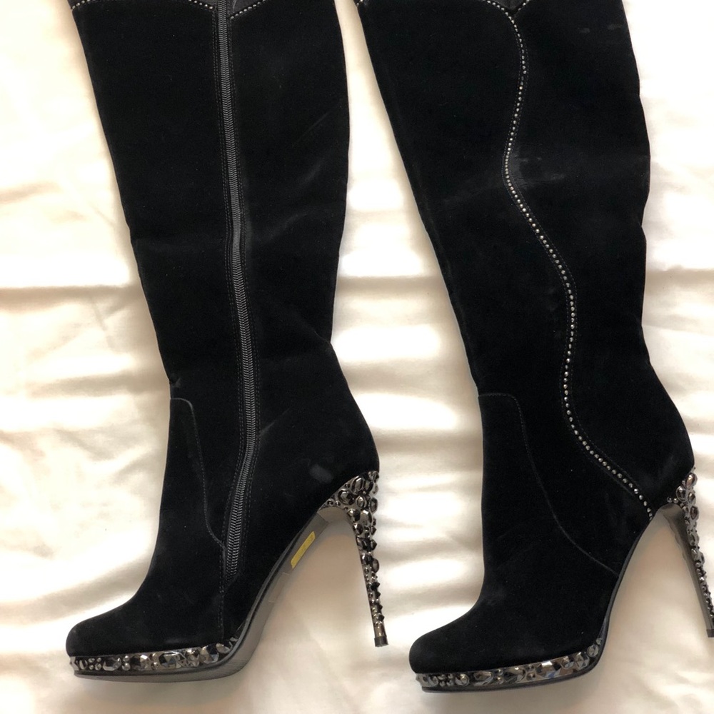 Boots - Picture 2 of 2